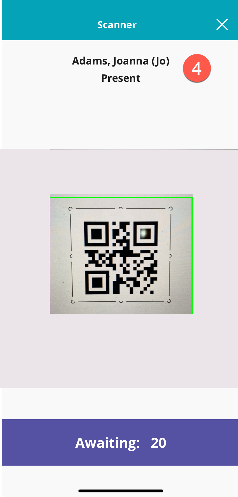 Captura de pantalla: Comienza a escanear los códigos QR de los estudiantes para marcarlos como presentes.
