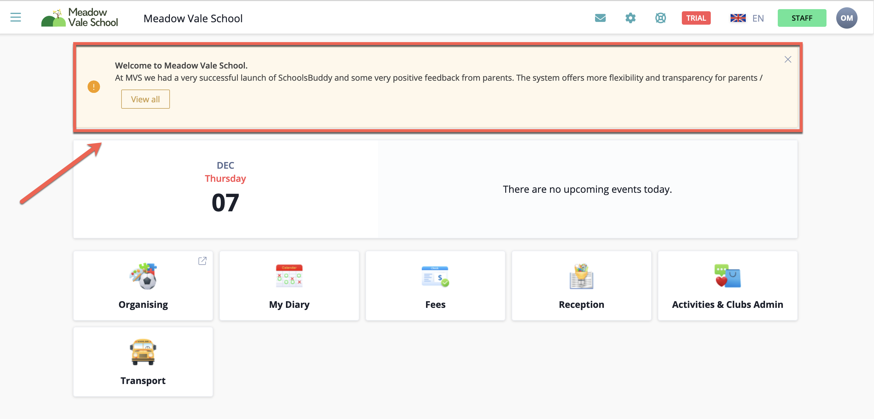 截图：此消息将显示在 SchoolsBuddy 控制面板的移动版和网页版上。